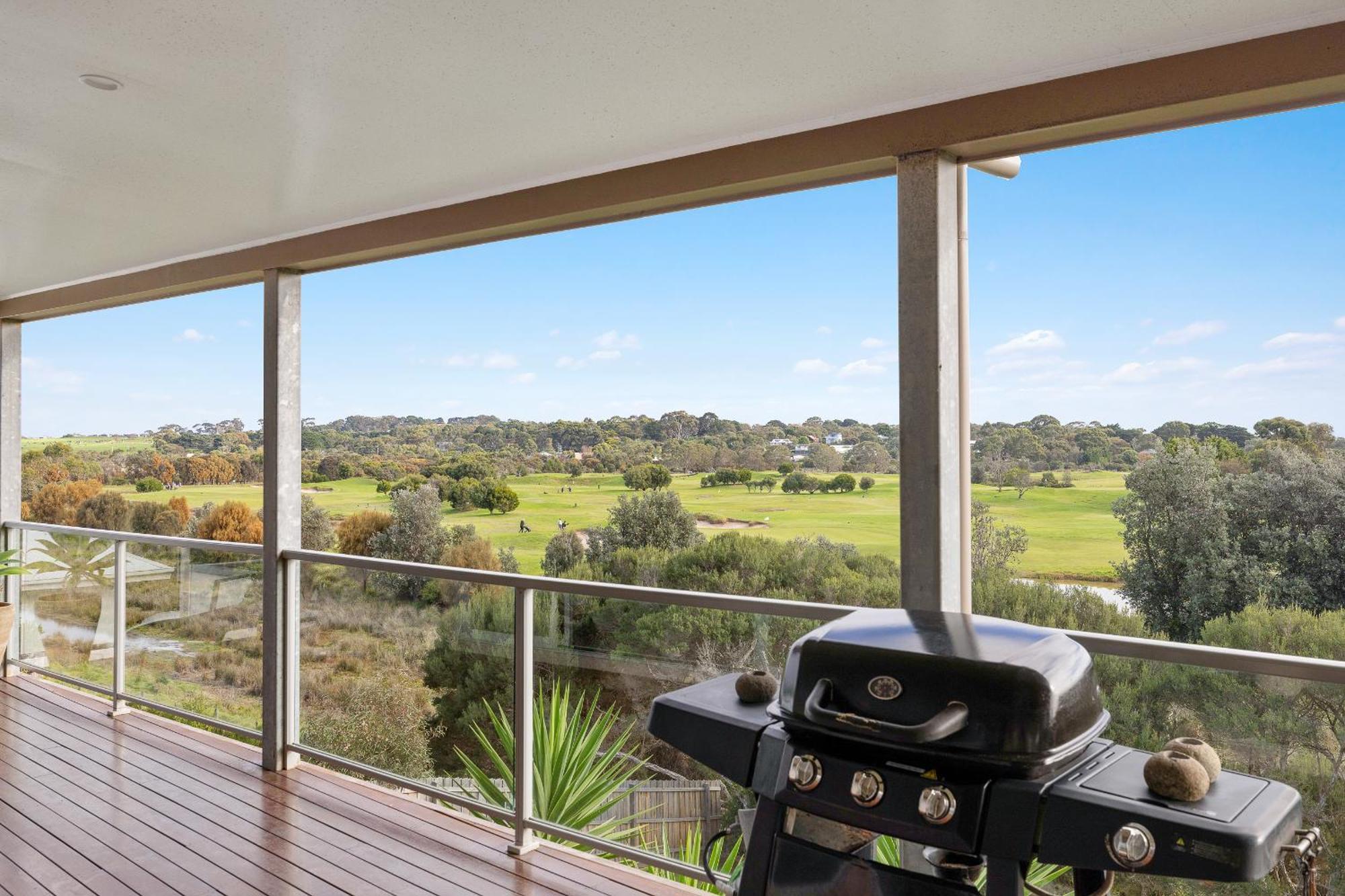 Saltwater Breeze Retreat Villa Cowes Exterior photo